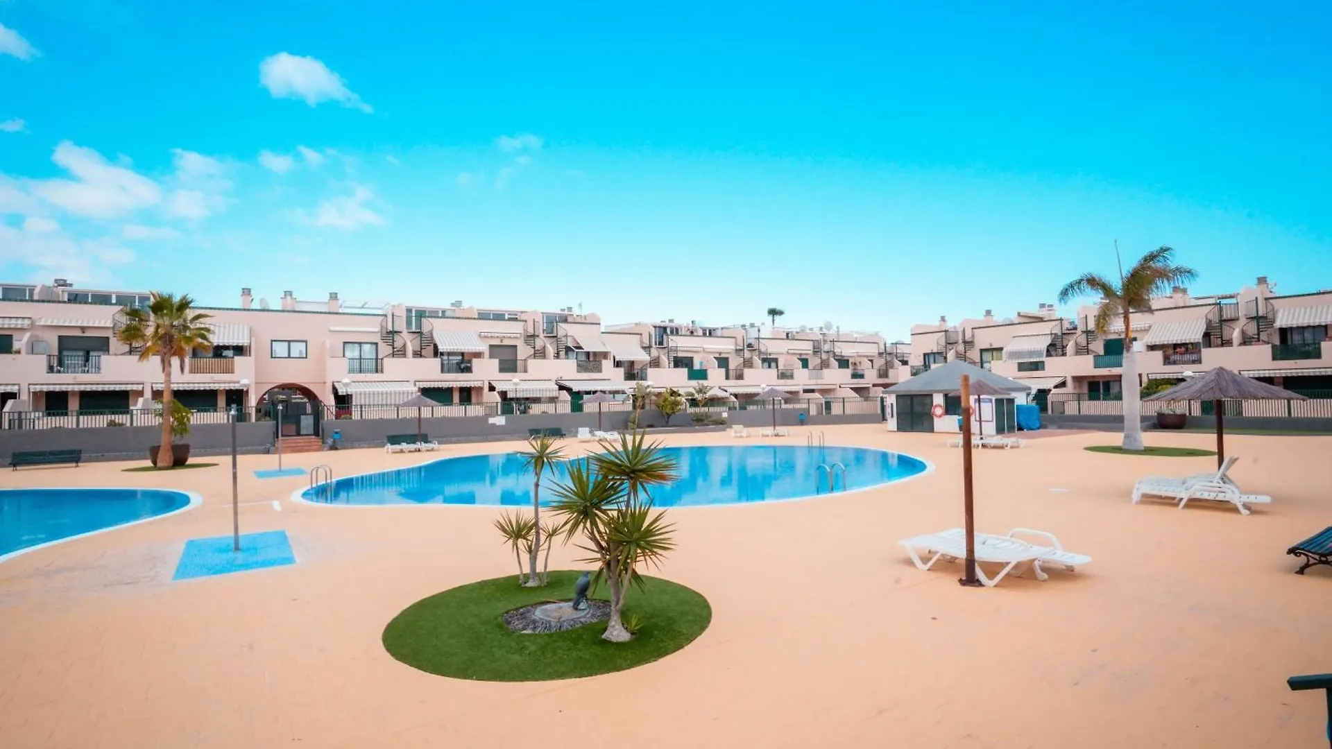 Sunny Terrace - Costa Del Silencio location